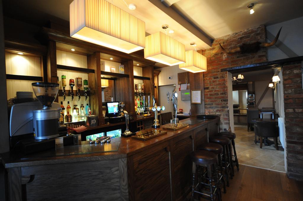 סטוני סטראטפורד The Bull Hotel מראה חיצוני תמונה
